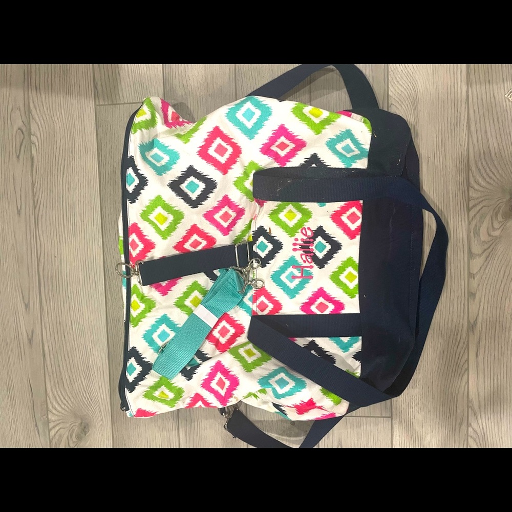 Thirty-One Foldover Weekender Candy Corners